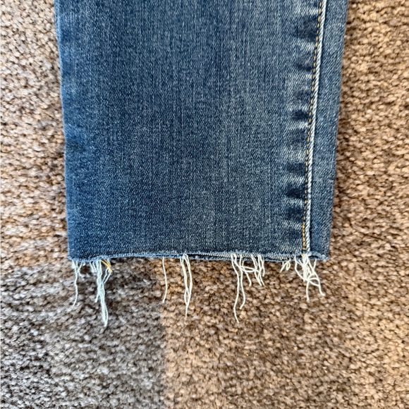 GAP Women's High Rise Button-Fly Jeans - Picture 4 of 7